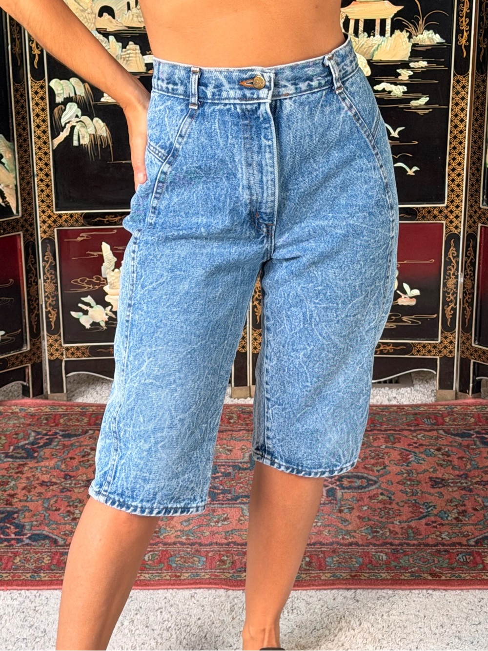 80s acid wash Capri / Bermuda jeans